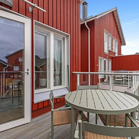 Hailuodon Merituuli By Interhome *